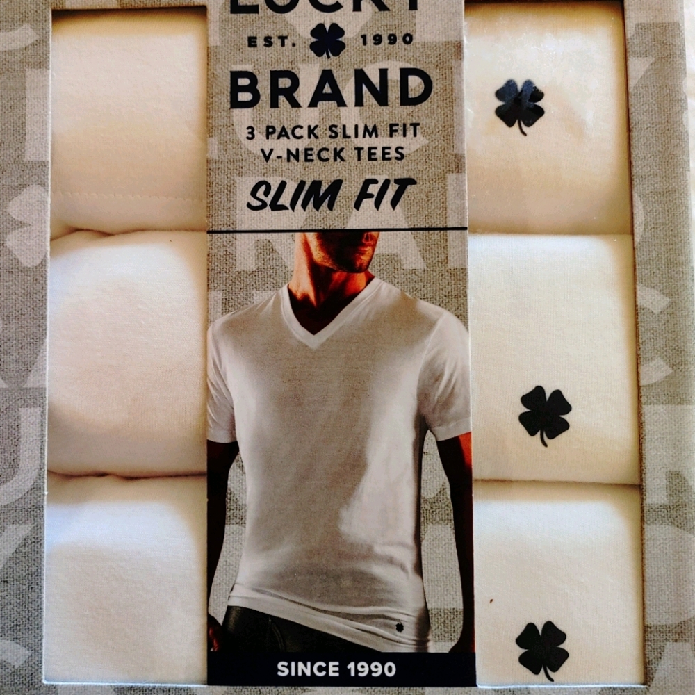 ☘️☘️NIB Luck Brand V-Neck Tees 3 pack☘️☘️